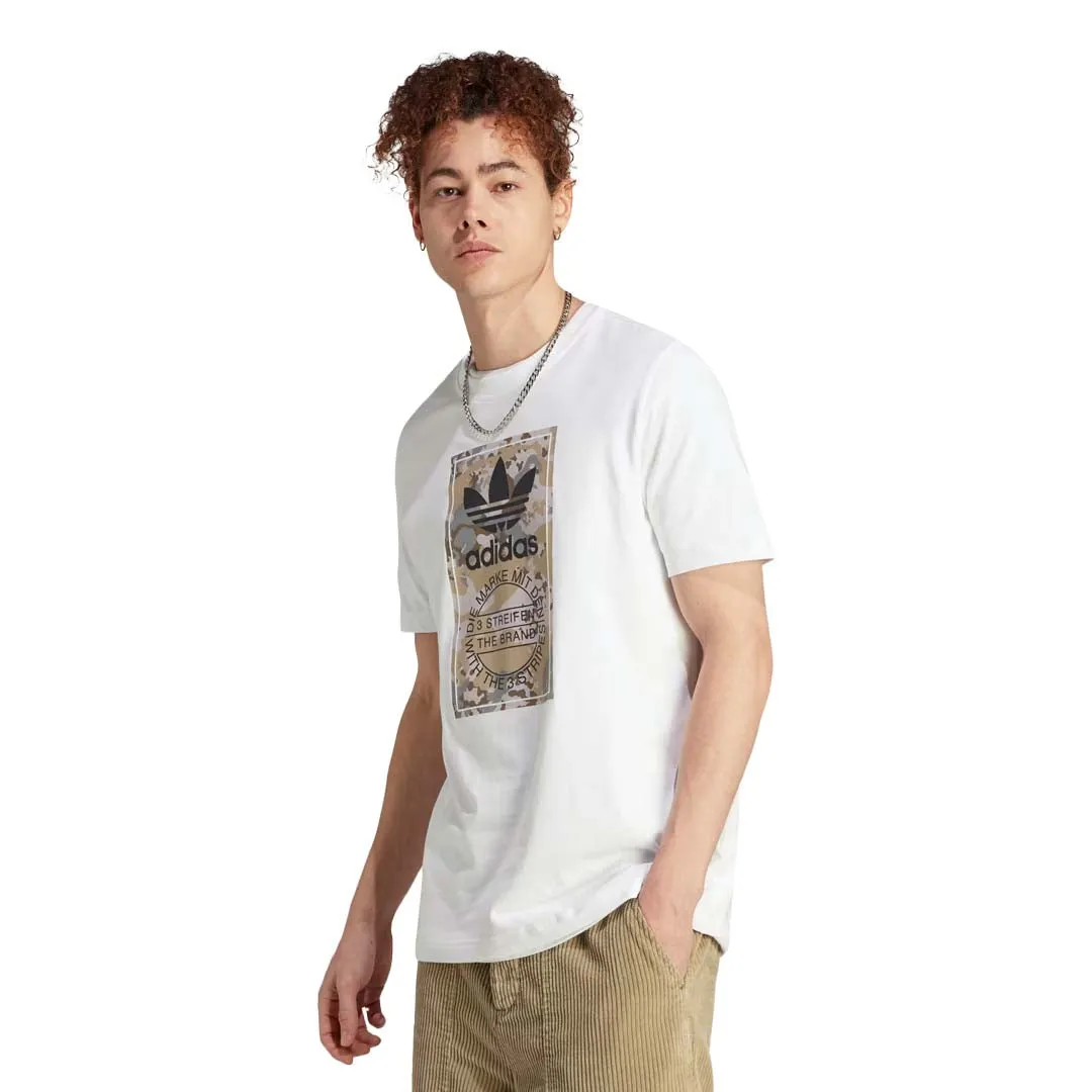 adidas - T-shirt pour homme avec étiquette graphique camouflage sur la languette (IL5119)