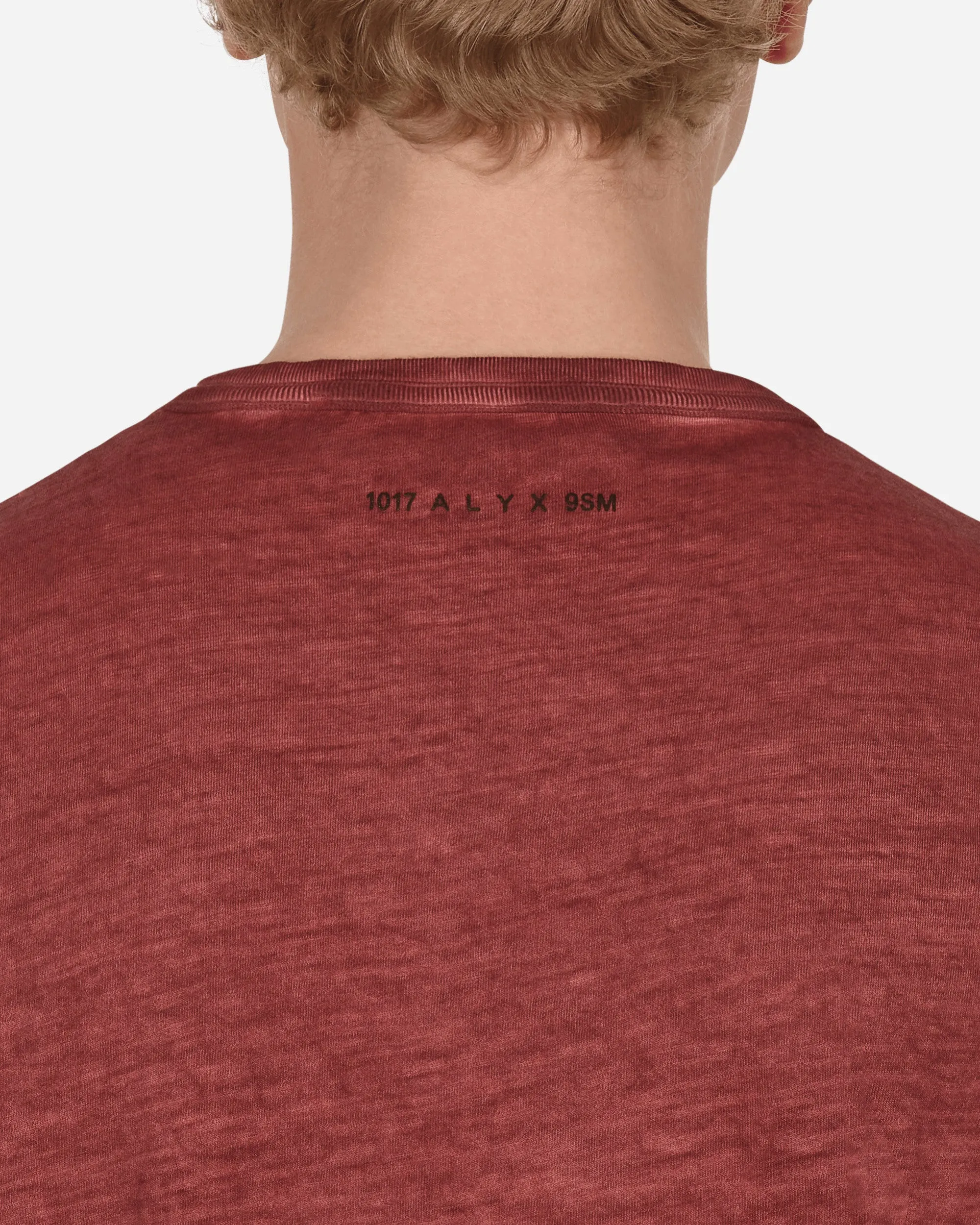 T-shirt exclusif avec logo rouge