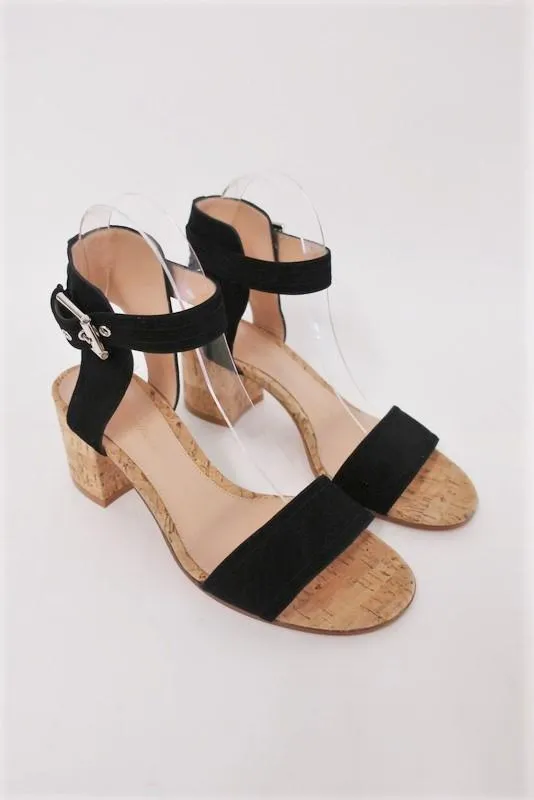 Gianvito Rossi Sandales en Liège Rikki Noir Suédé Taille 38 Bride à la Cheville Talon Moyen