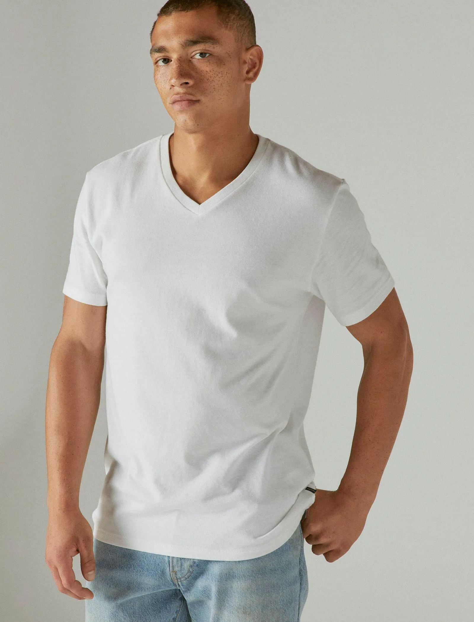 Lucky Brand Venice T-shirt à encolure en V délavé Blanc éclatant Lucky Brand