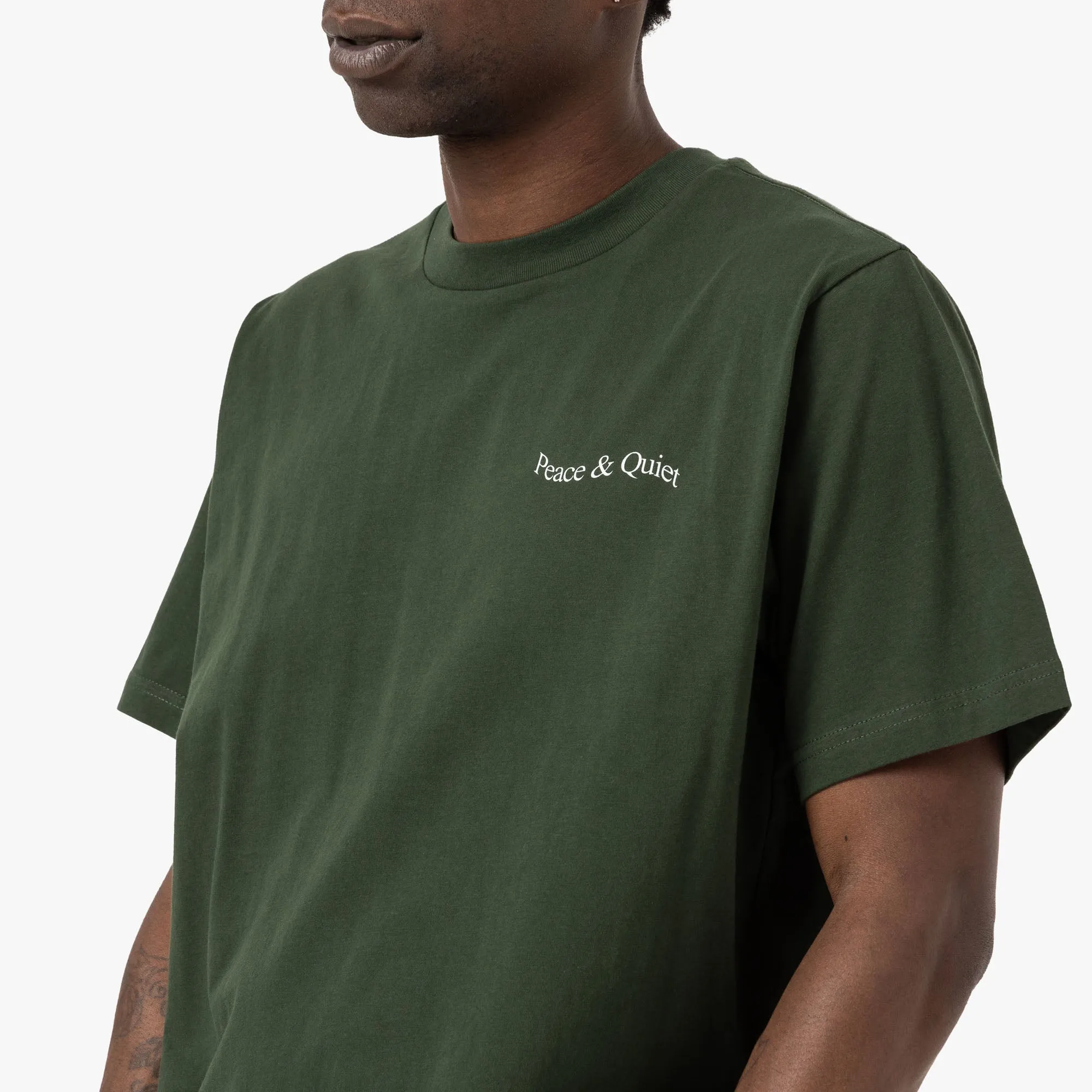 T-shirt avec logo du Musée de la Paix et du Calme / Forêt
