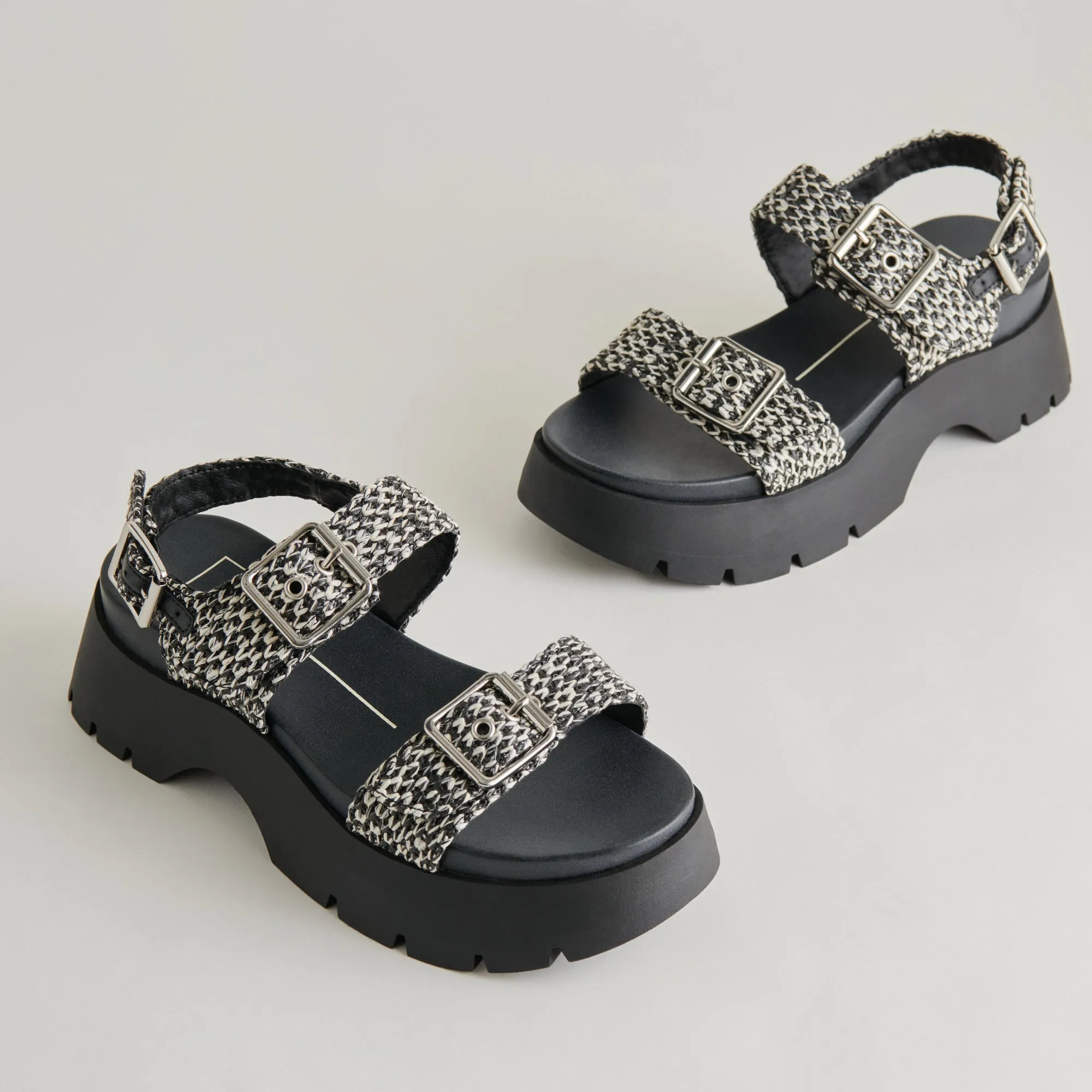 SANDALES PALDA NOIR BLANC RAFFIA