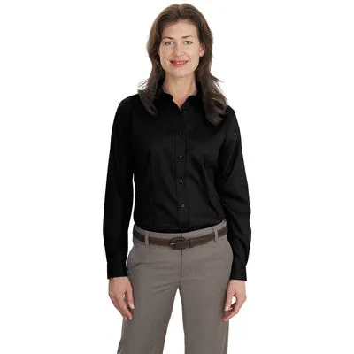 Port Authority Chemise à manches longues pour femmes en sergé infroissable Port Authority