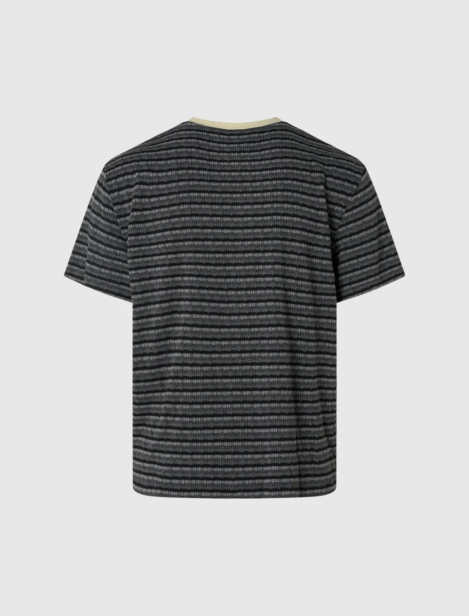 T-SHIRT ÉLAGUÉ