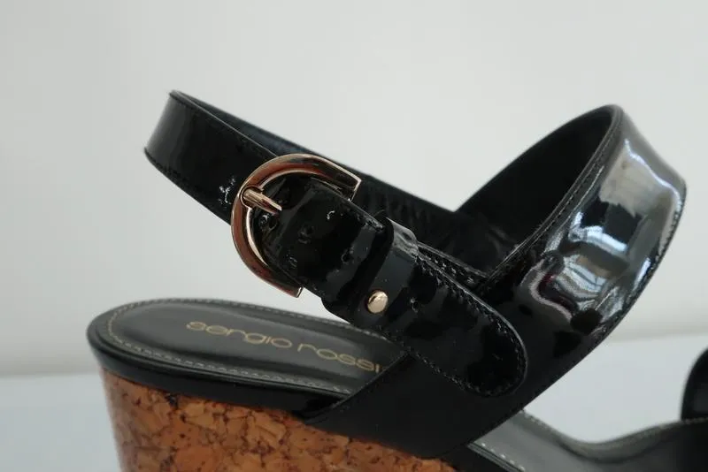 Sandales Sergio Rossi à plateforme en liège recouvert, en cuir verni noir, taille 40
