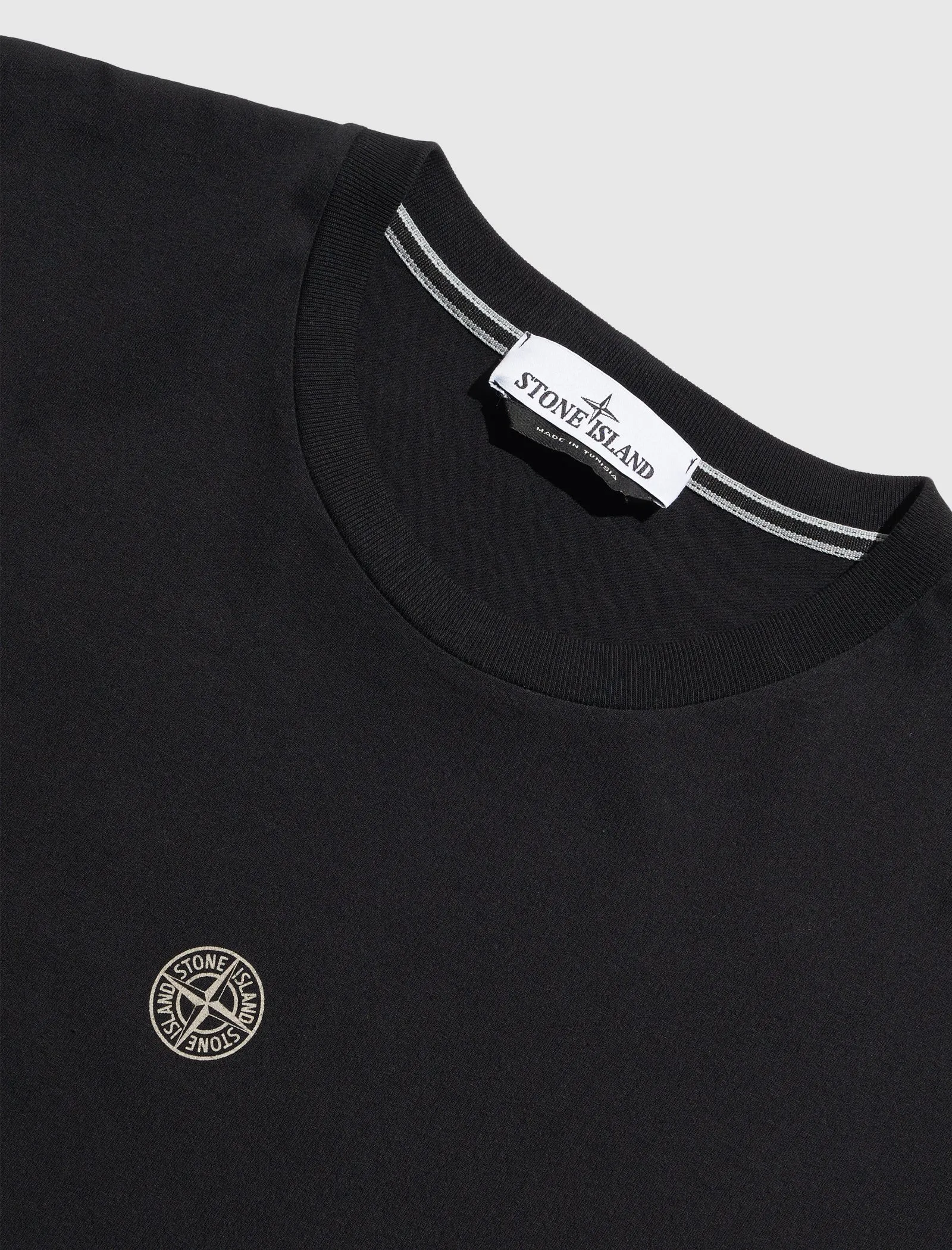 T-SHIRT MANCHES COURTES