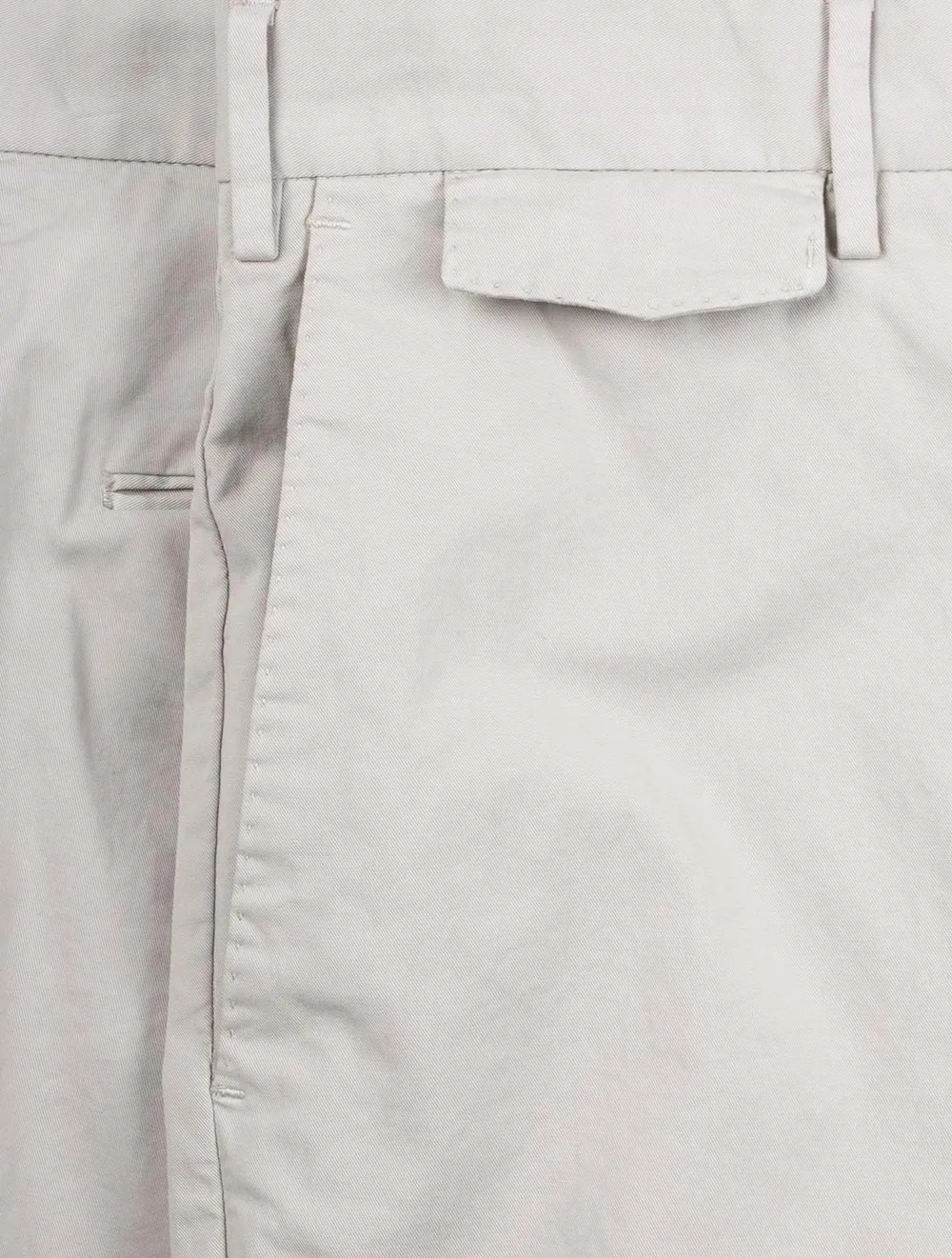 Short en pâte