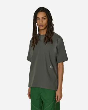T-shirt à motif sprayé charbon