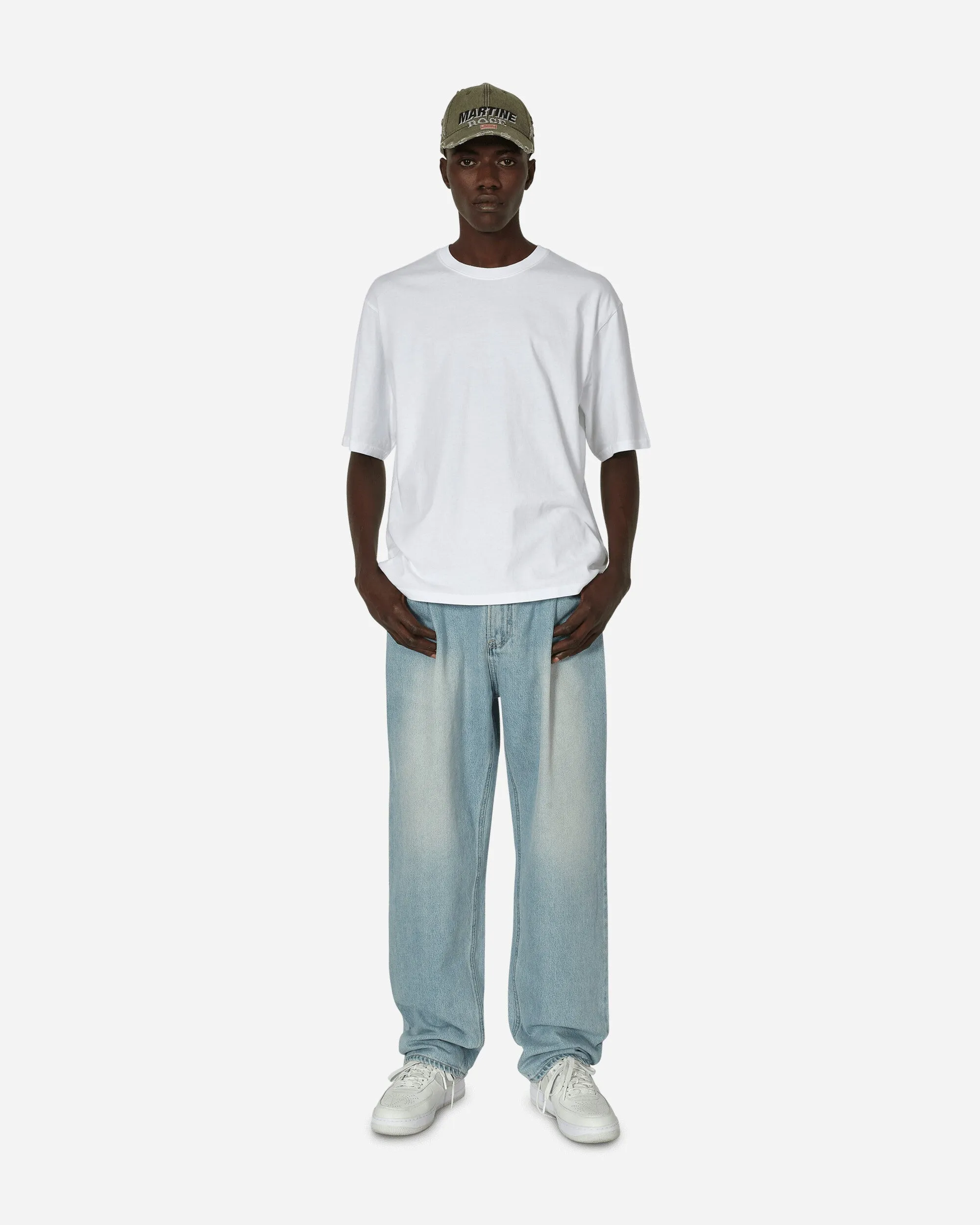 Le T-shirt à manches courtes blanc