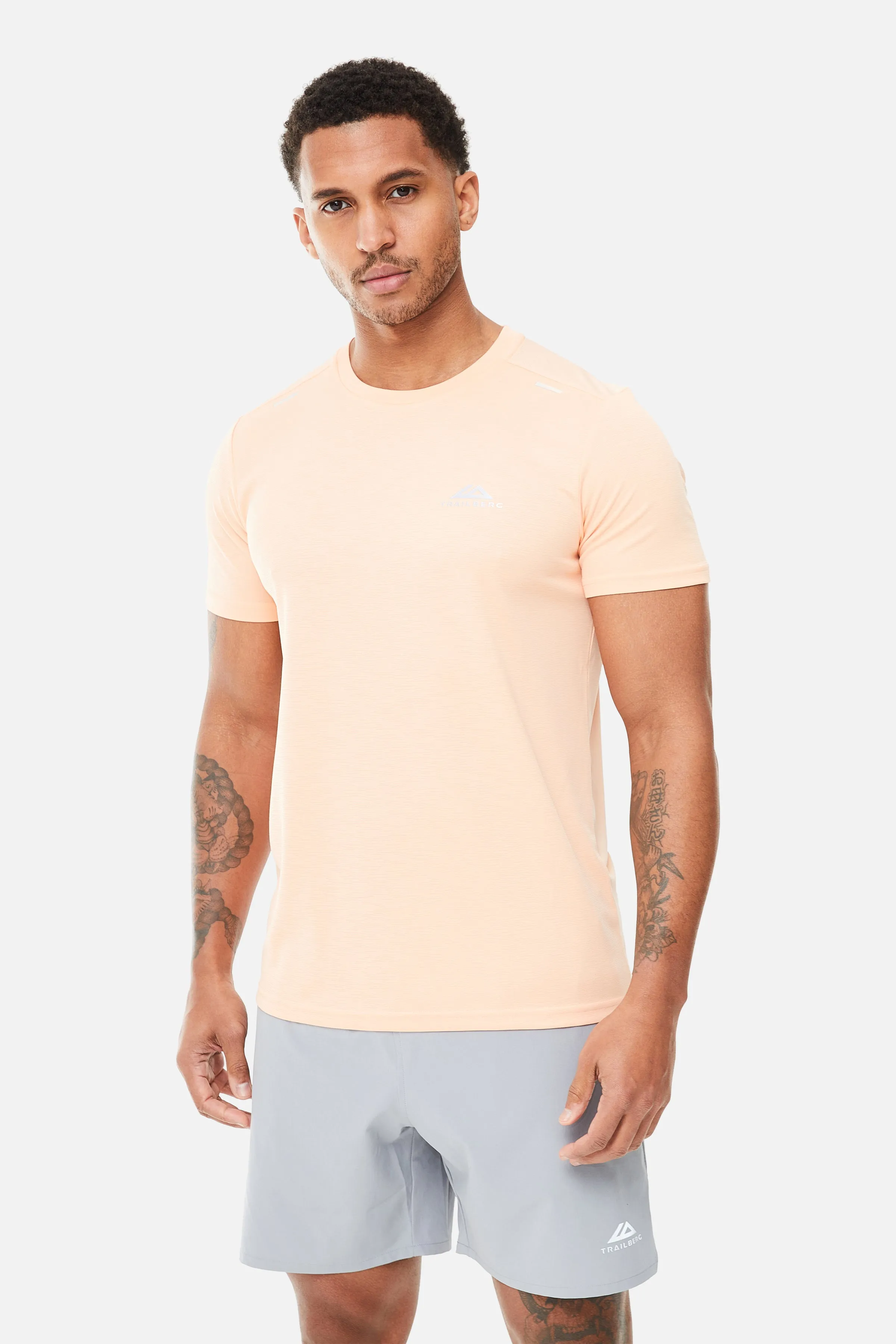 T-shirt Trailberg Crest - Pêche
