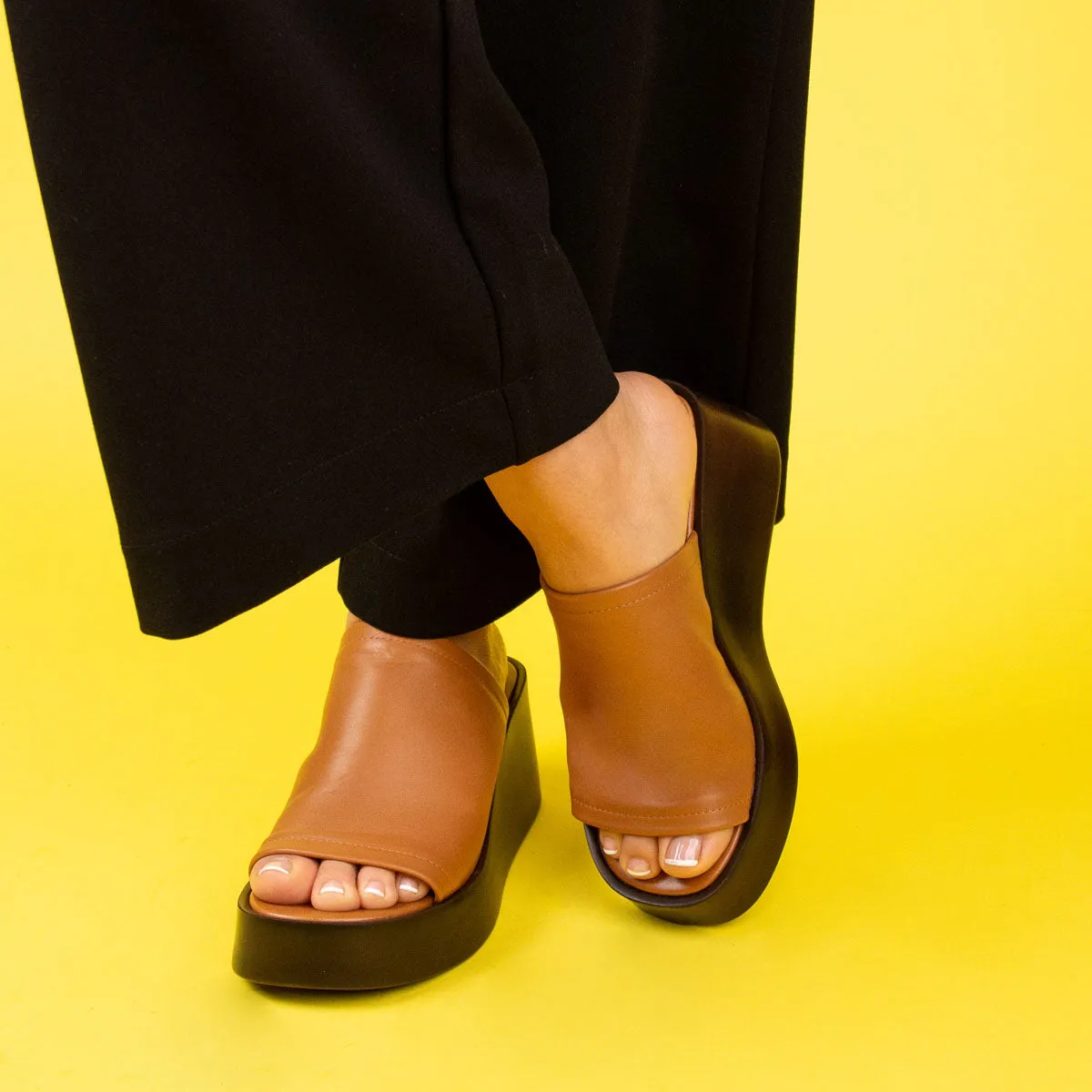 Trésor en Cuir Noir