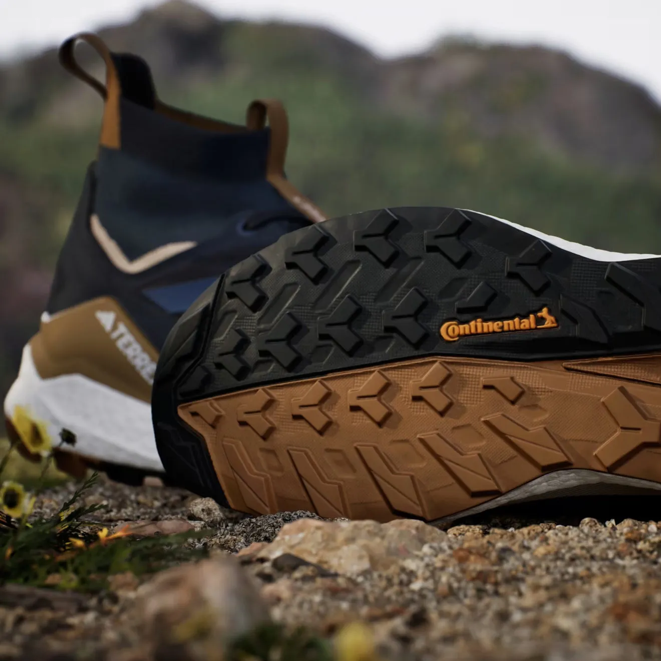 Adidas Terrex Free Hiker 2.0 Chaussure de Randonnée Encre Légendaire / Acier Merveilleux