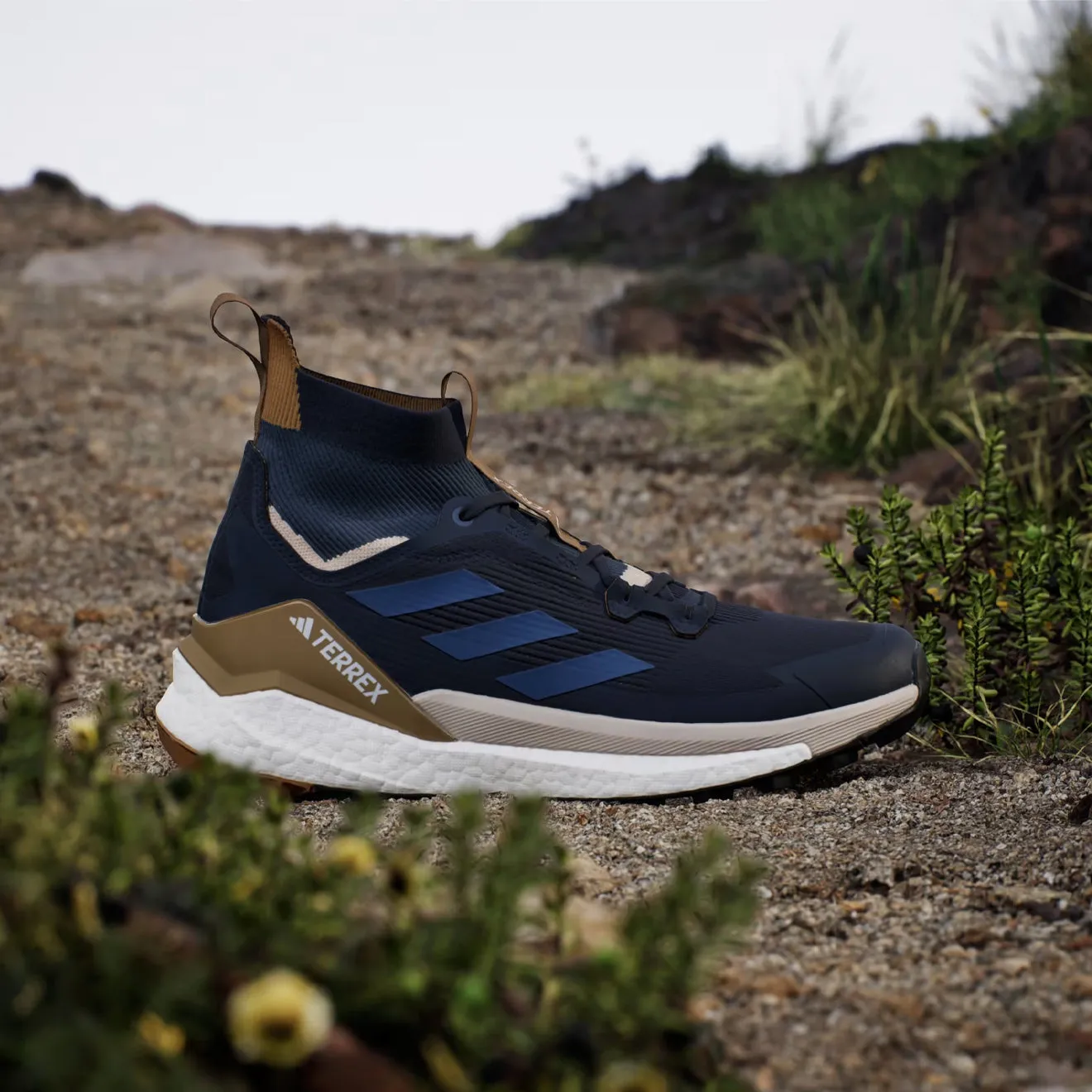 Adidas Terrex Free Hiker 2.0 Chaussure de Randonnée Encre Légendaire / Acier Merveilleux