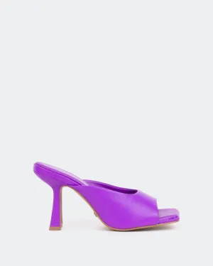 Noella, Cuir Violet