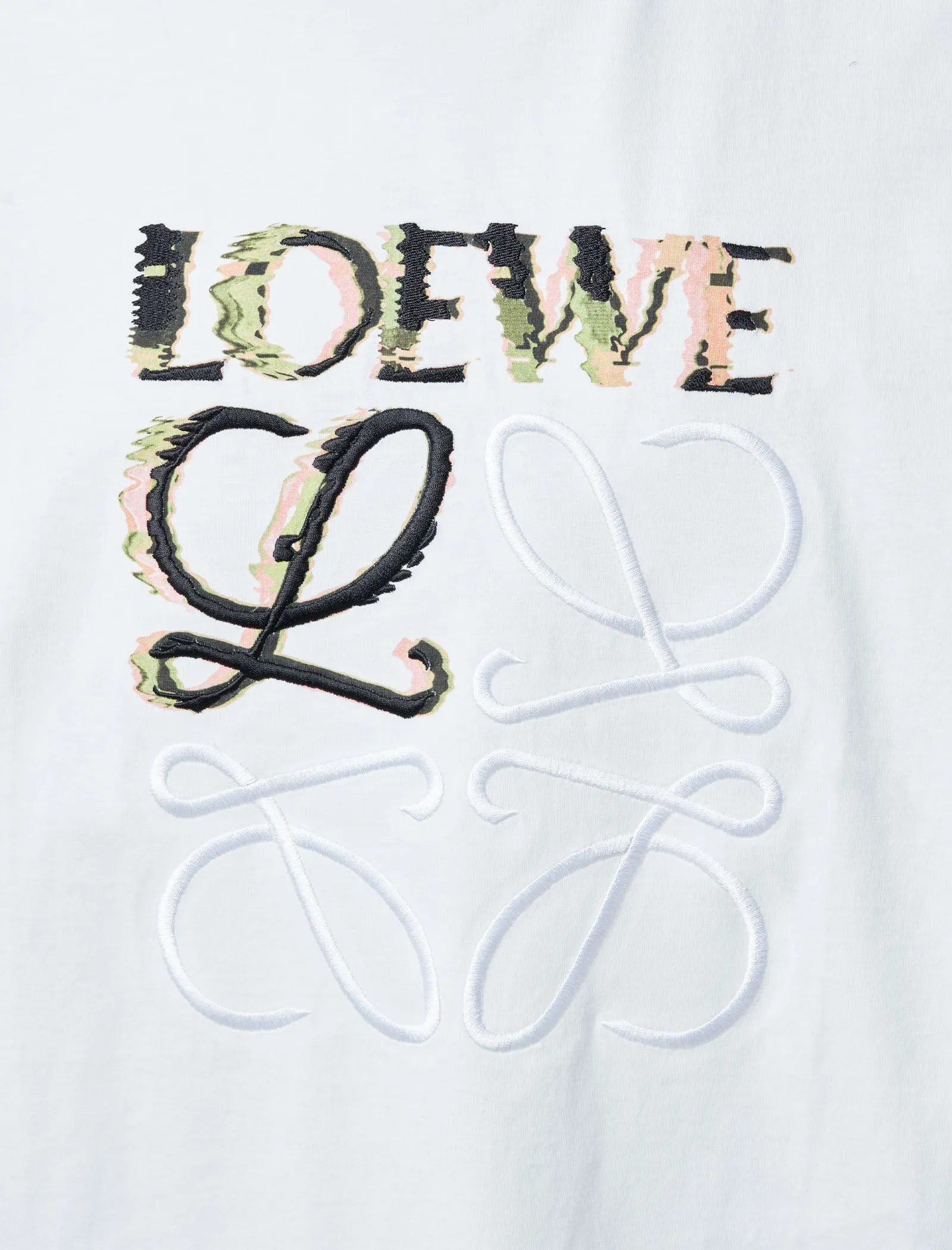 T-SHIRT RELAXED-FIT