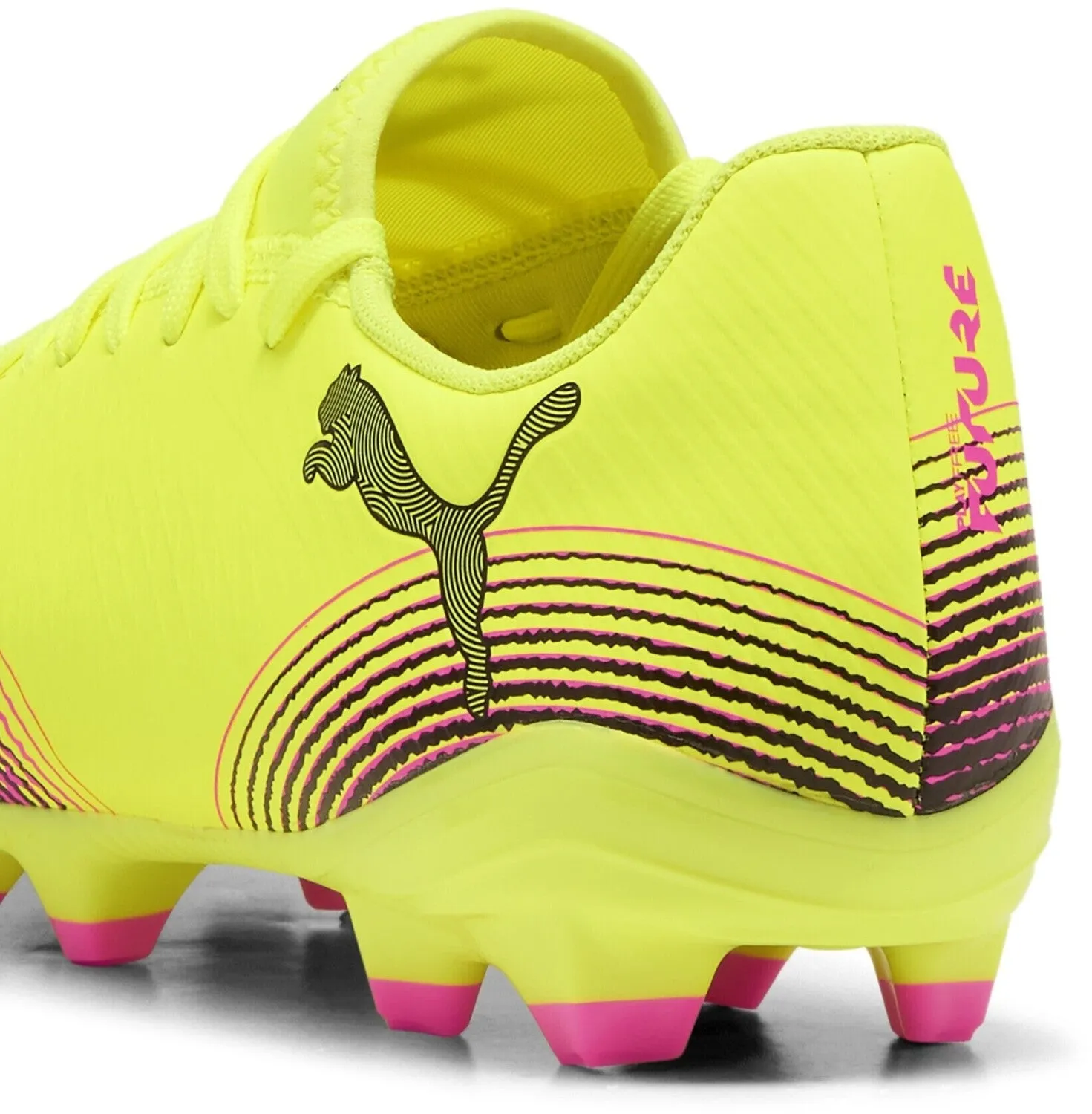 Chaussures Puma Future 8 Play FG/AG pour Homme Football