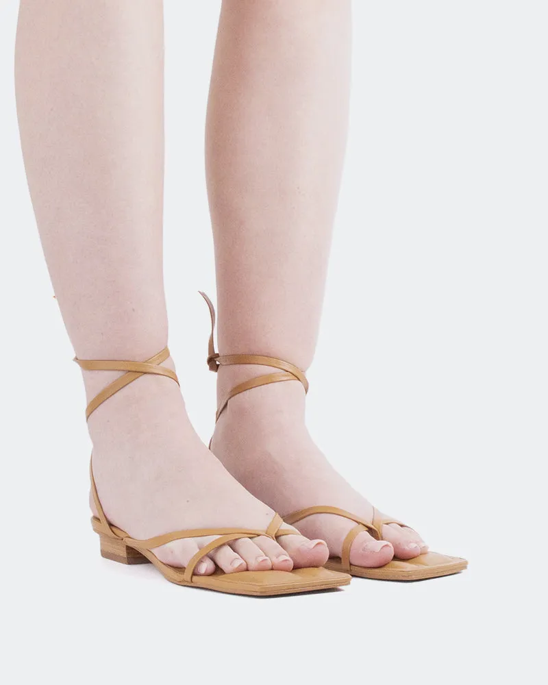 Talita Tan en Cuir